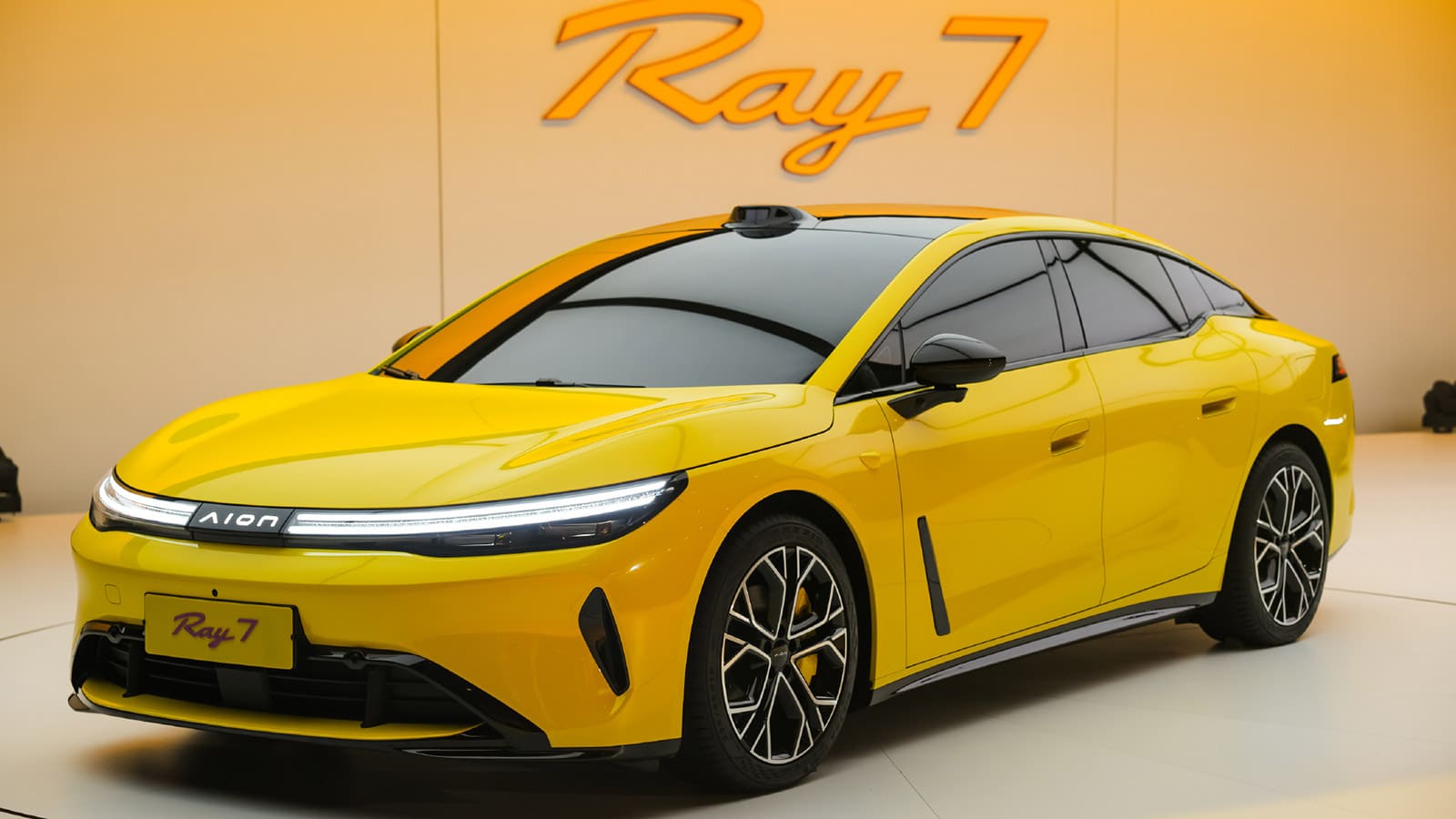 gac aion unveils