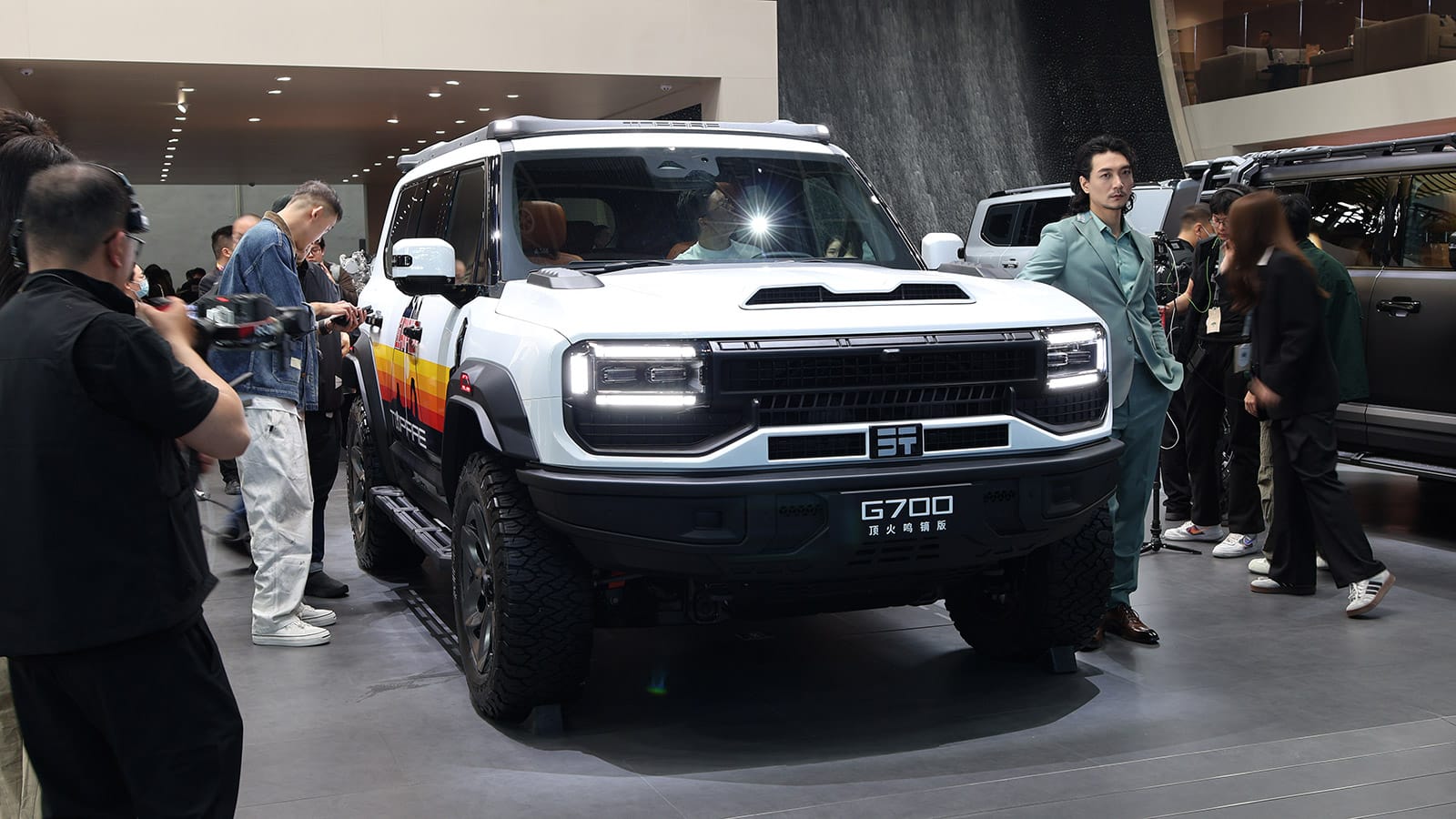 chery profit falls
