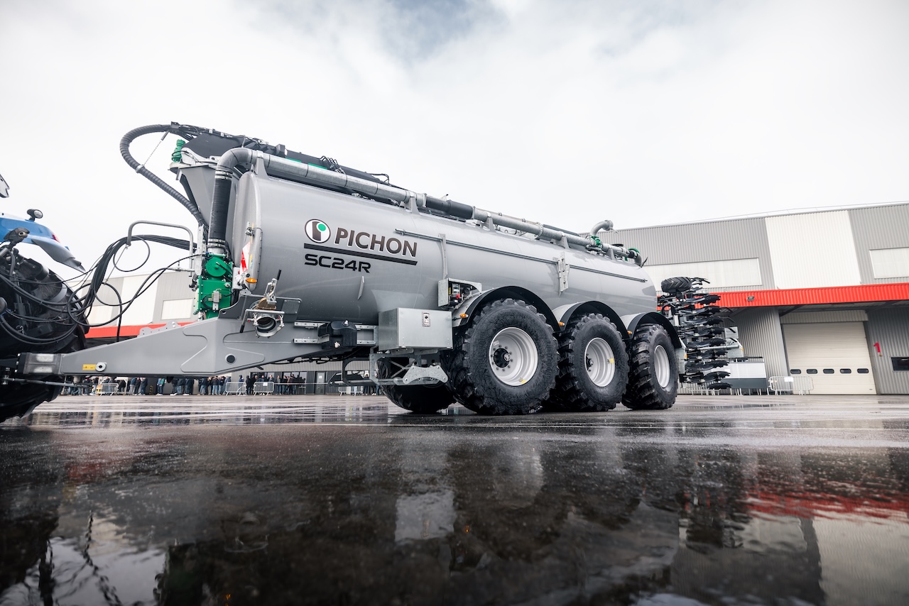 new slurry tanker