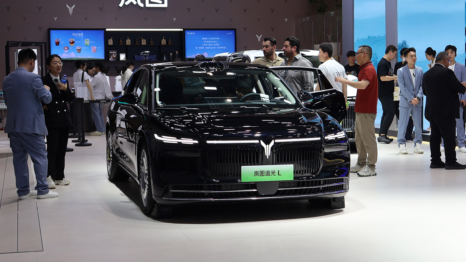 china sets competition