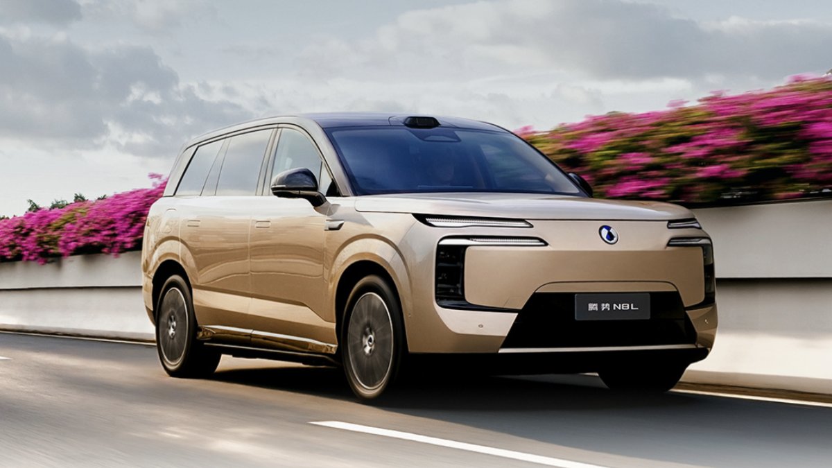 byd denza launches