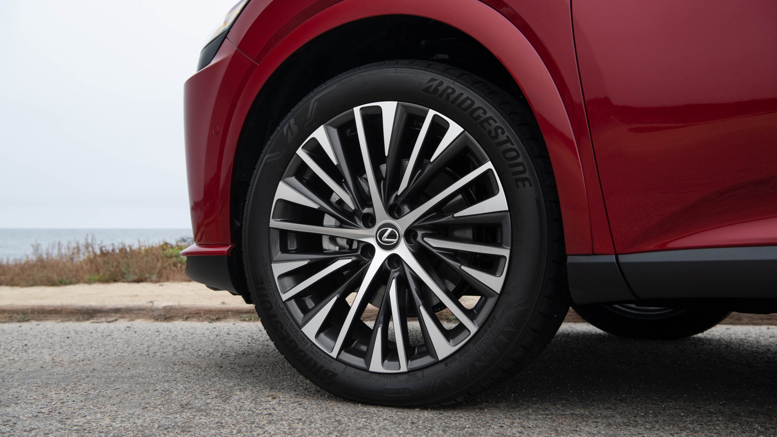 lexus raises rxs
