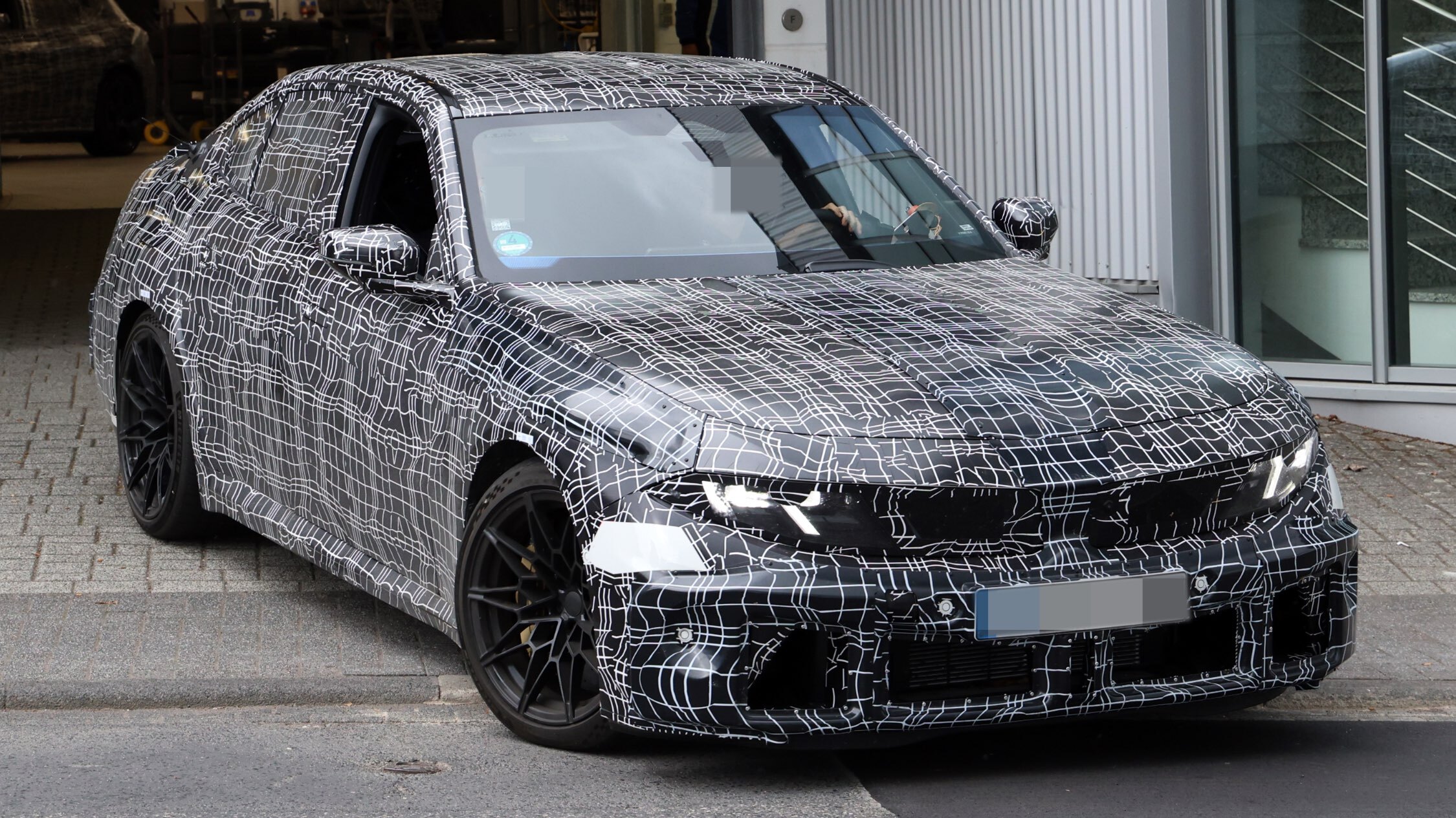 bmw going electric
