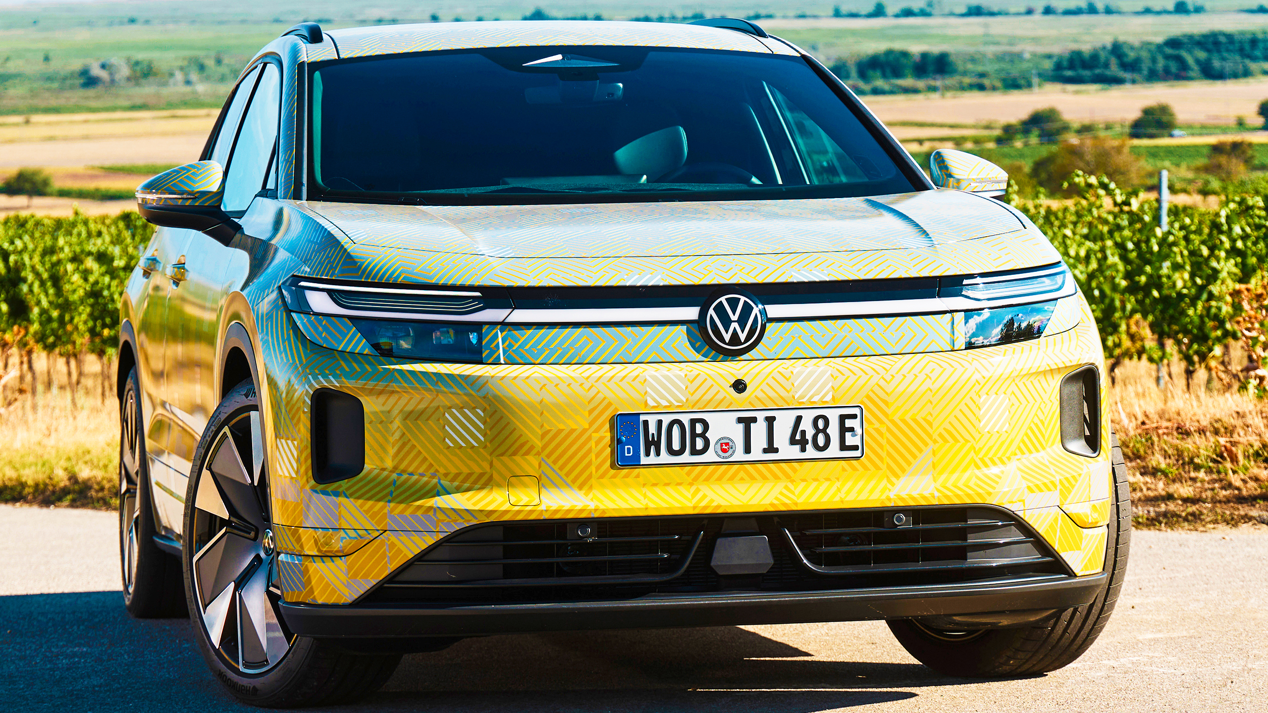 confirms tiguan replace