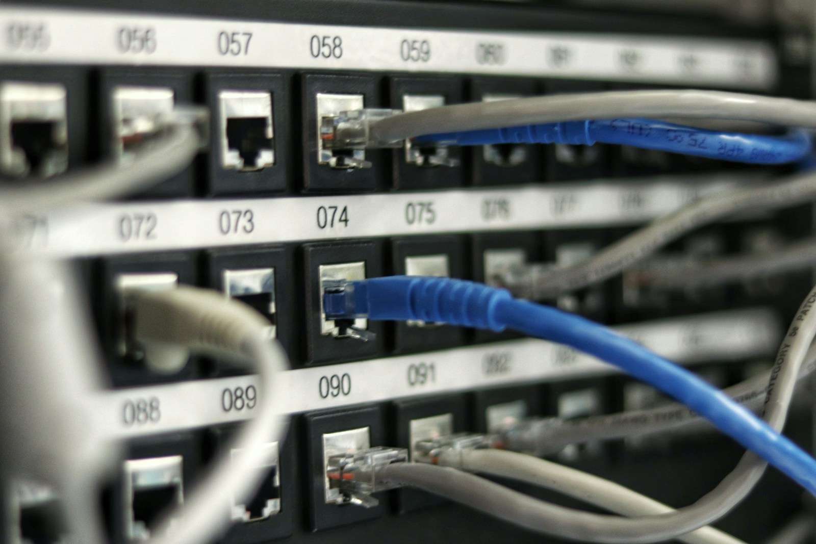 Data Center Cooling Market Data Center Cooling Market