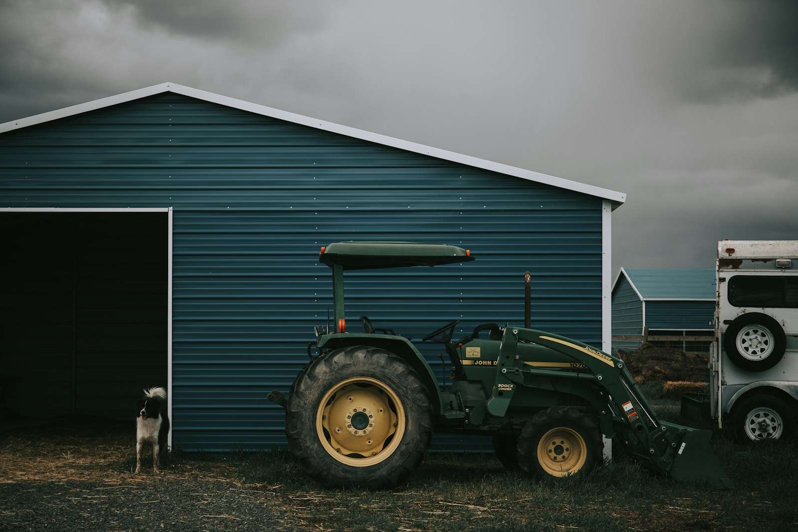 Shed with Floor and Installation
