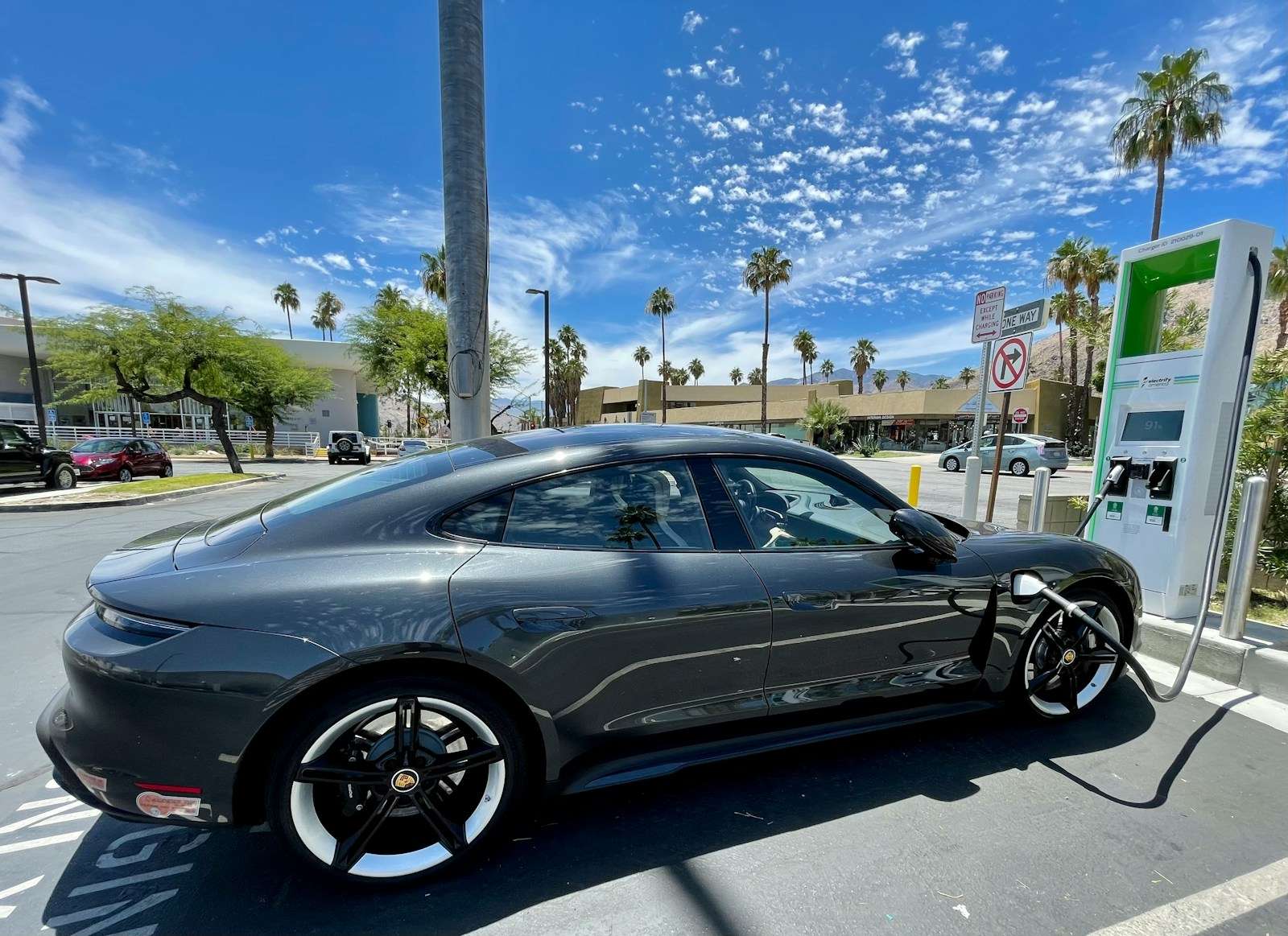 Electrifying Classic Cars Is a Surging Business Electrifying Classic Cars Is a Surging Business
