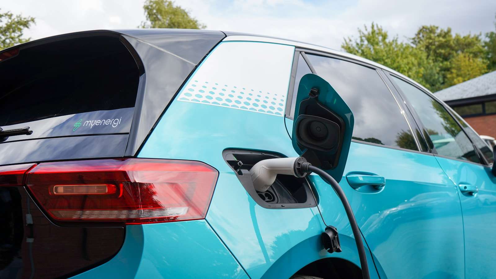 Electrifying Classic Cars Is a Surging Business Electrifying Classic Cars Is a Surging Business