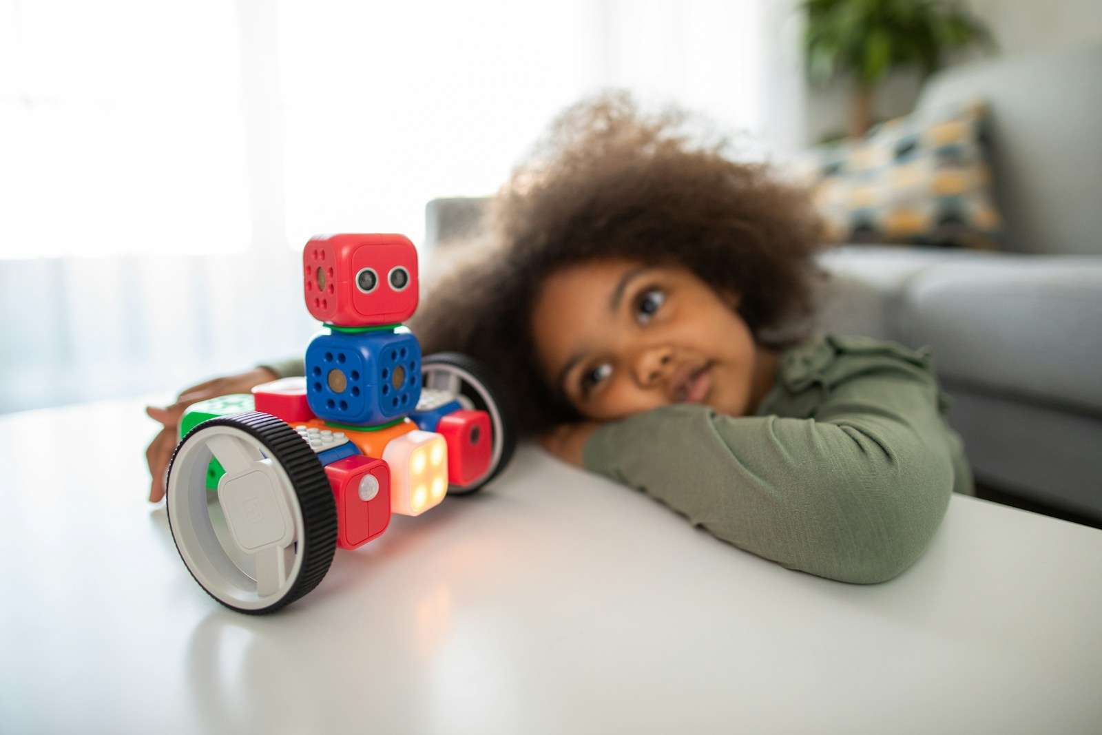 Nyra Academy Singapore: Pioneering AI and Robotics Education for Youngsters