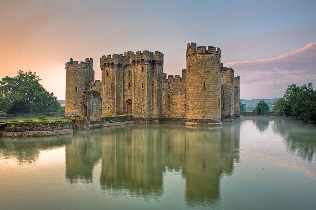 1 Bodiam castle 10My8 1197.jpg
