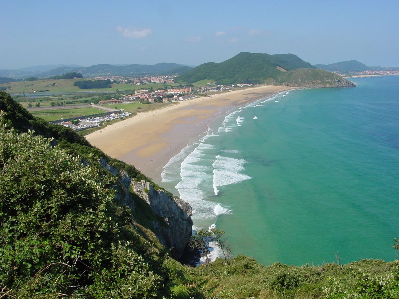 1 Cantabria Santona Berria 01 lou.jpg