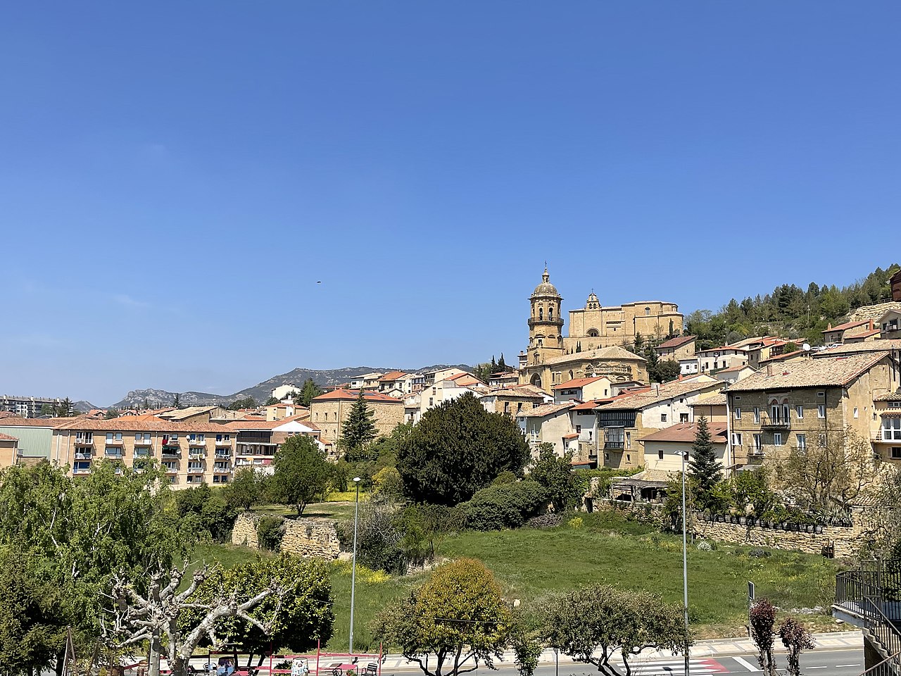 1 Labastida seen from the East 1.jpg