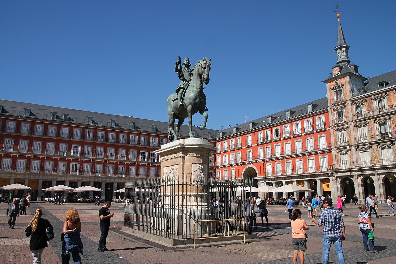 1 Madrid Plaza Mayor 2016 02.jpg