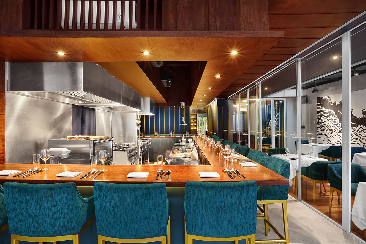 1 Restaurant.jpg