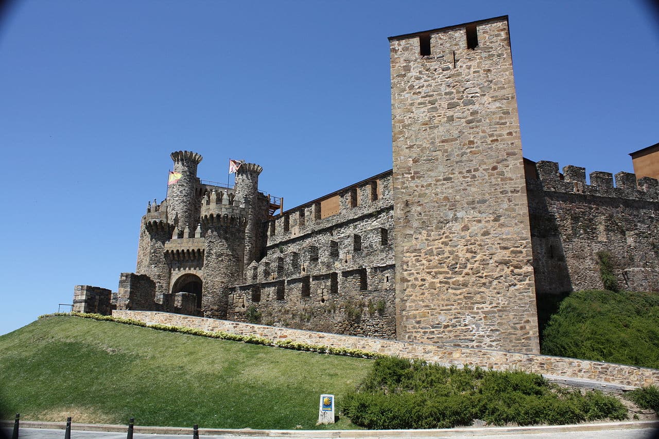 1 castillo de Ponferrada 1.jpg