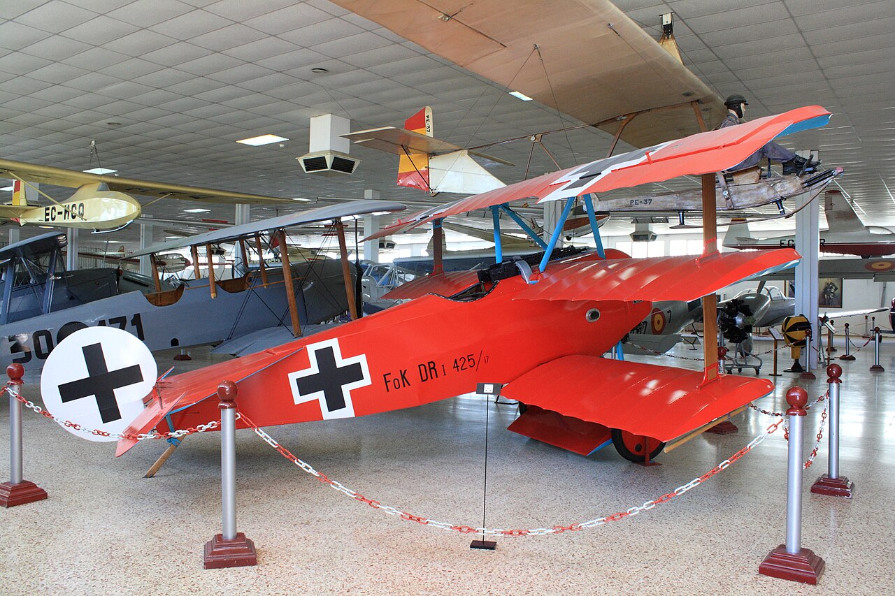 1 museos de Madrids Museo de la aviacion Fokker baron rojo.jpg