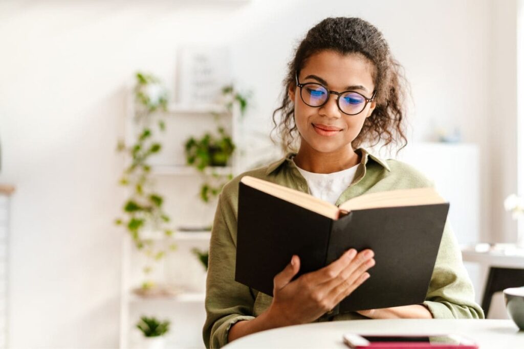 25 Best Entrepreneurship Books for New Business Owners 1024x683.jpg