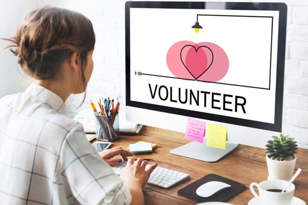 9 Benefits of Volunteering for Remote Job Seekers1 1024x683.jpg