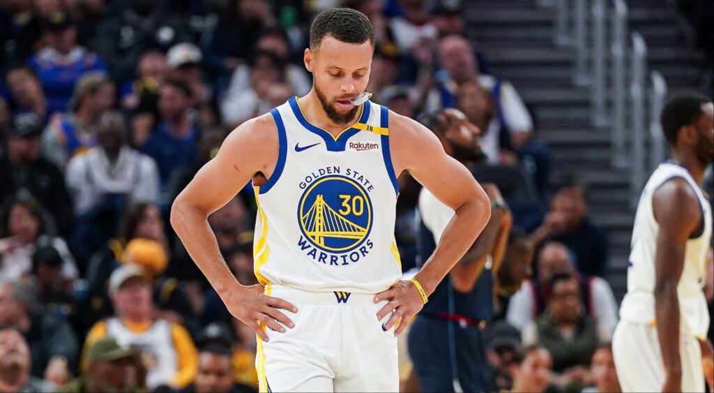 Stephen Curry 2 3 1024x563.jpg