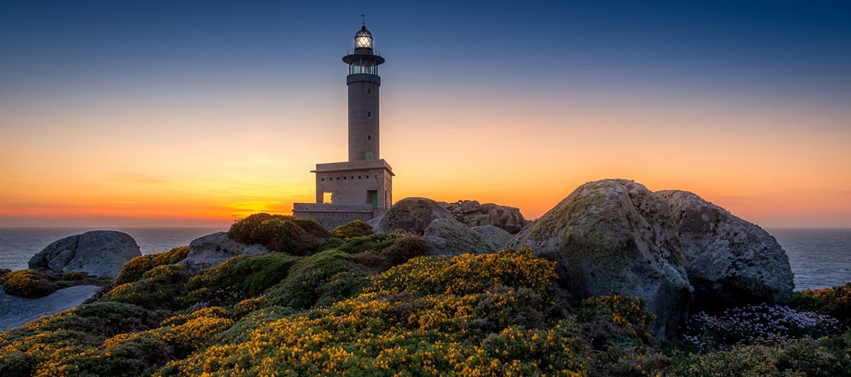 faros de espana.jpg