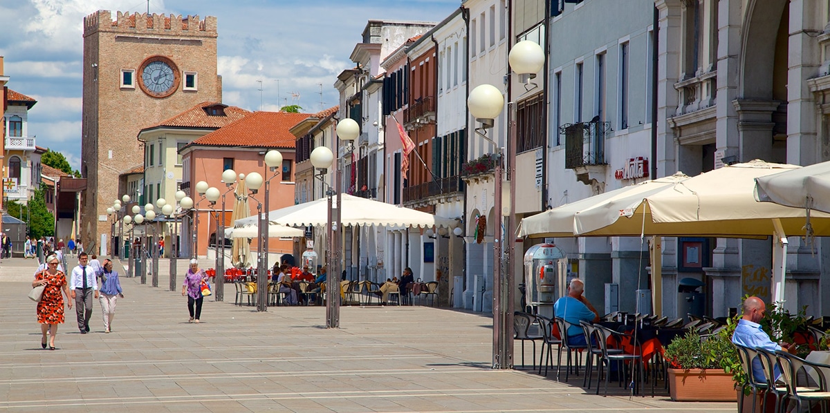 piazza ferreto en mestre.jpg