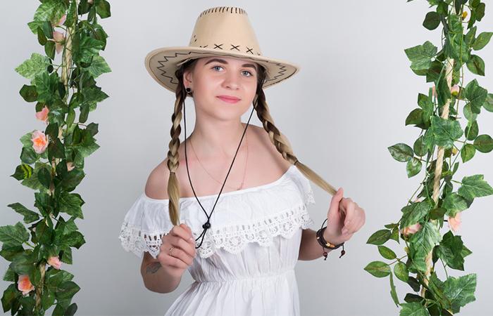 Cowgirl Hairstyle With Hat.jpg