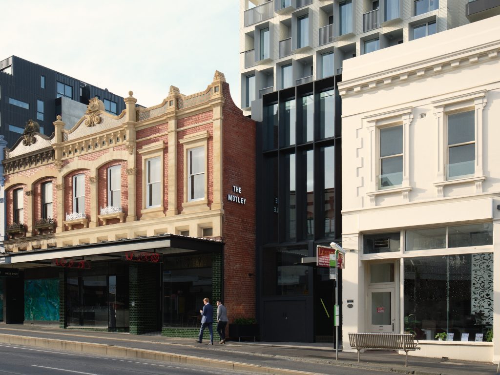 Exterior 1024x768.jpg