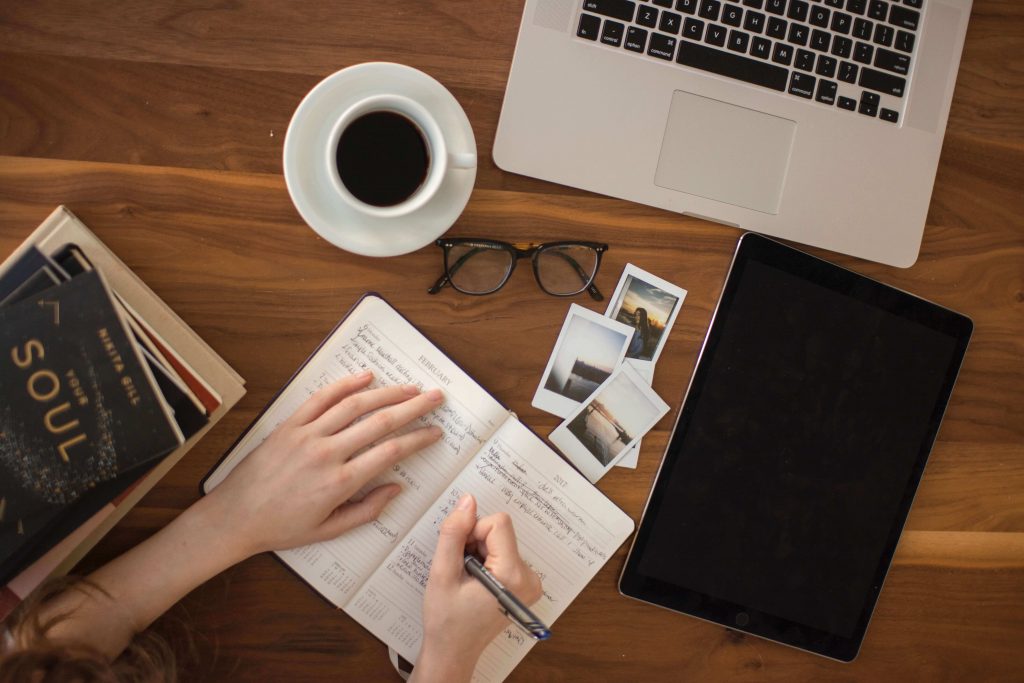 virtual marketing assistant course 1 1 1024x683.jpg