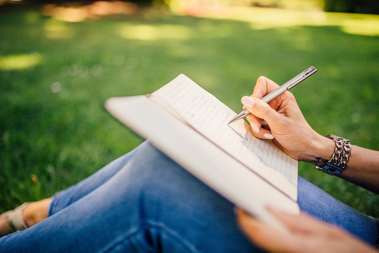 17 Best Low Stress Jobs for People With Anxiety
