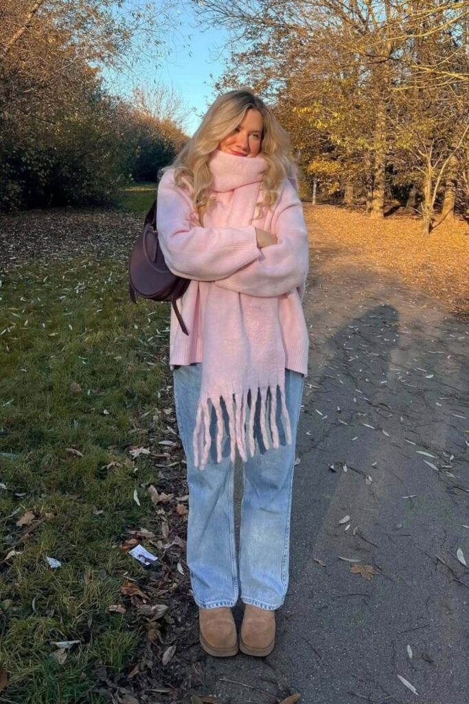Pink Outfit Ideas 683x1024.jpg