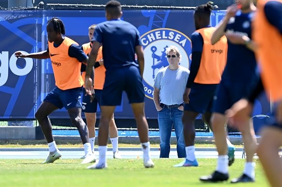 Chelsea Lo Ky Luc 2.jpg