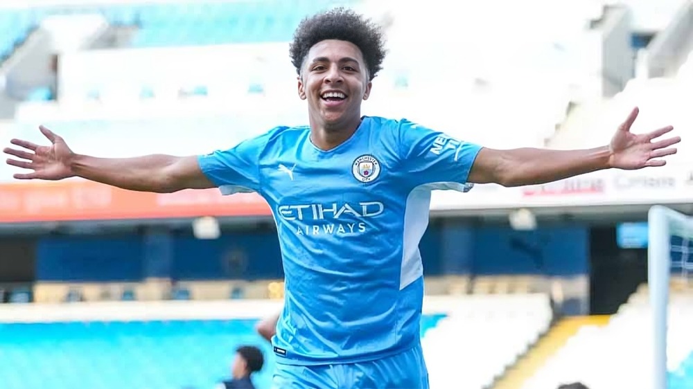 Rico Lewis Va The He Tai Nang Tre Cua Man City 2.jpg