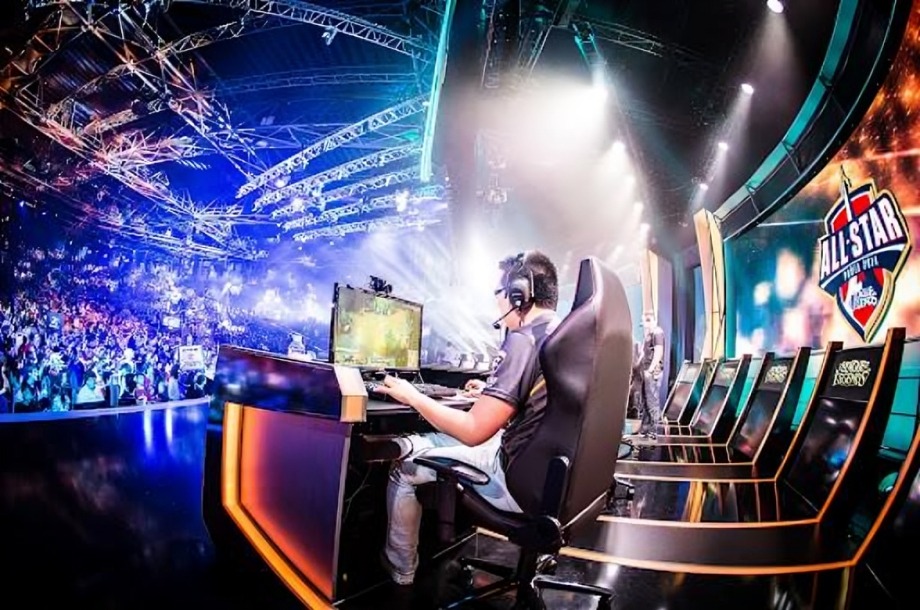 Su dong gop lon tu Esports di dong 2.jpg