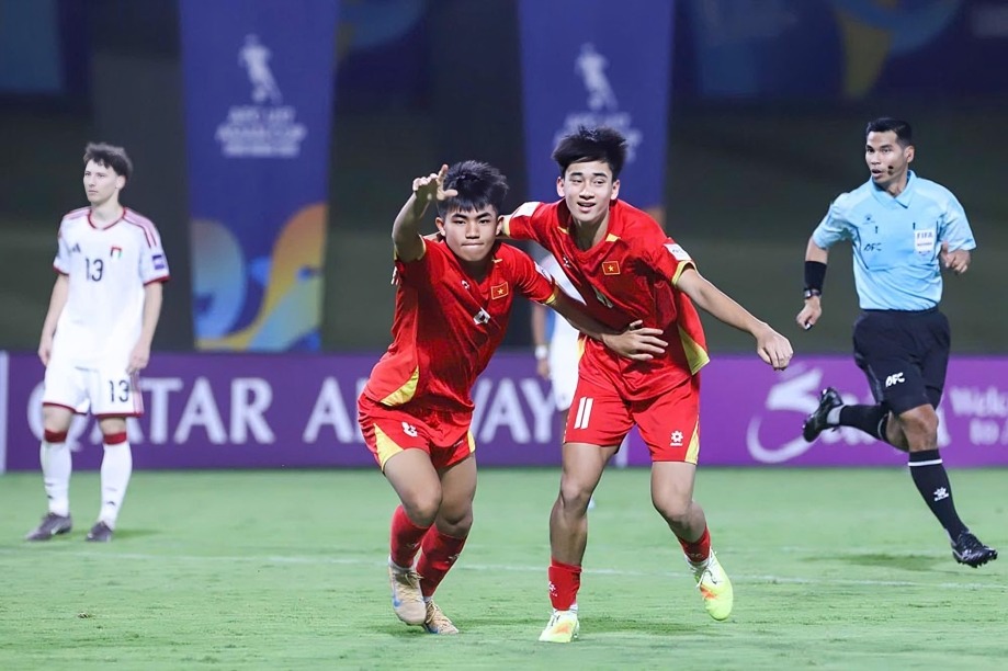 Vietnam U17 Australia tai tu ket 2.jpg