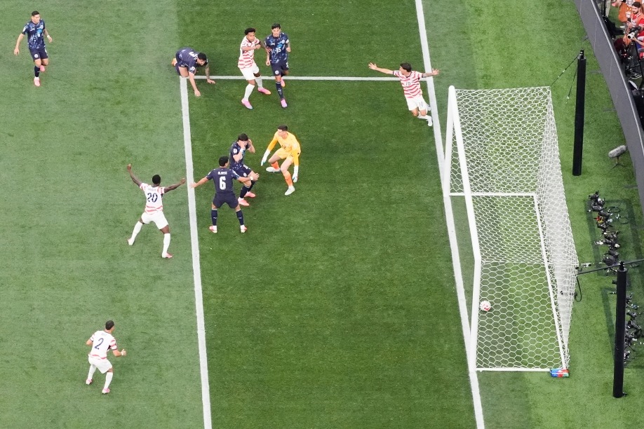 Hiep 2 Paraguay no luc nhung khong du 2.jpg