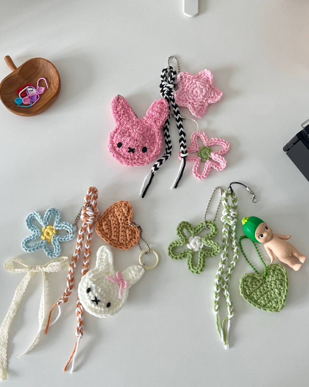 Unique Crochet Keychain Designs to Add Charm to Your Keys 6 unique crochet keychain