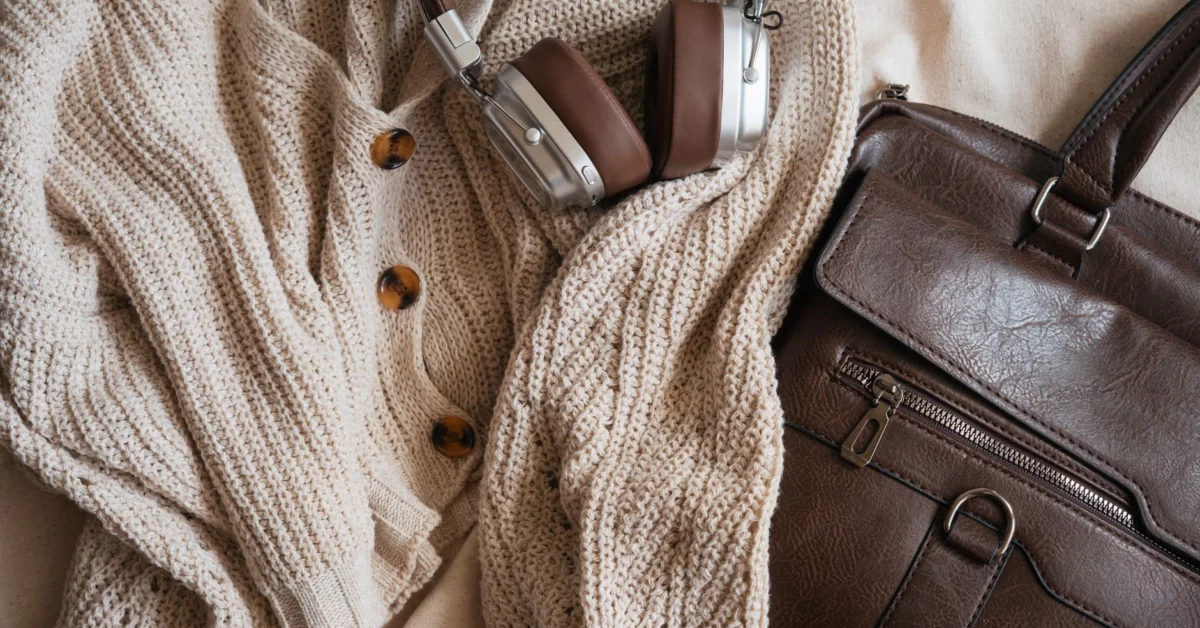 20+ Beige and Brown Outfit Ideas You’ll Be Obsessed With 4 beige brown outfit