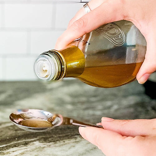 5 Health Benefits Of Apple Cider Vinegar + 50 Unique Ways To Use It! 2 health benefits apple