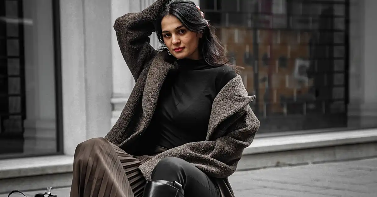 Best 20+ Black Denim Outfit Ideas You’ll Be Obsessed With 5 best black denim