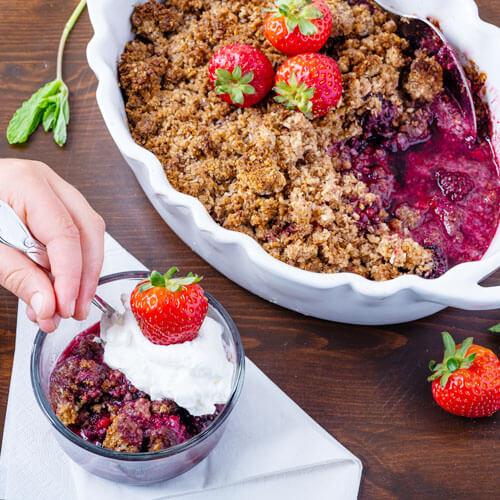 Gluten-Free Mixed Berry Cobbler (use fresh or frozen berries!) 7 glutenfree mixed berry