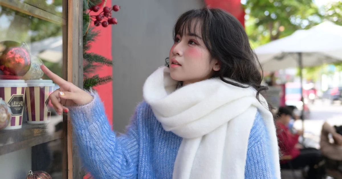 Blue Scarf Outfit Ideas: 19 Looks I Reach For Every Year 1 blue scarf outfit