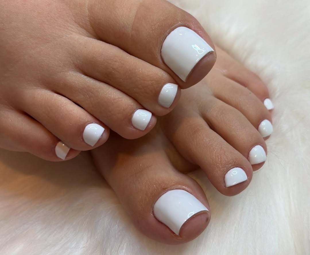 summer toe nail