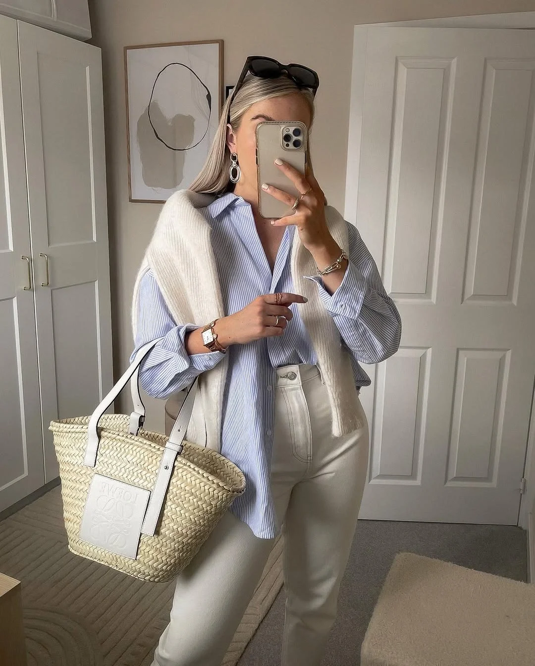 Chic And Comfy Fall Mom Outfits 2026 Every Stylish Woman Will Want To Copy 2 chic comfy fall