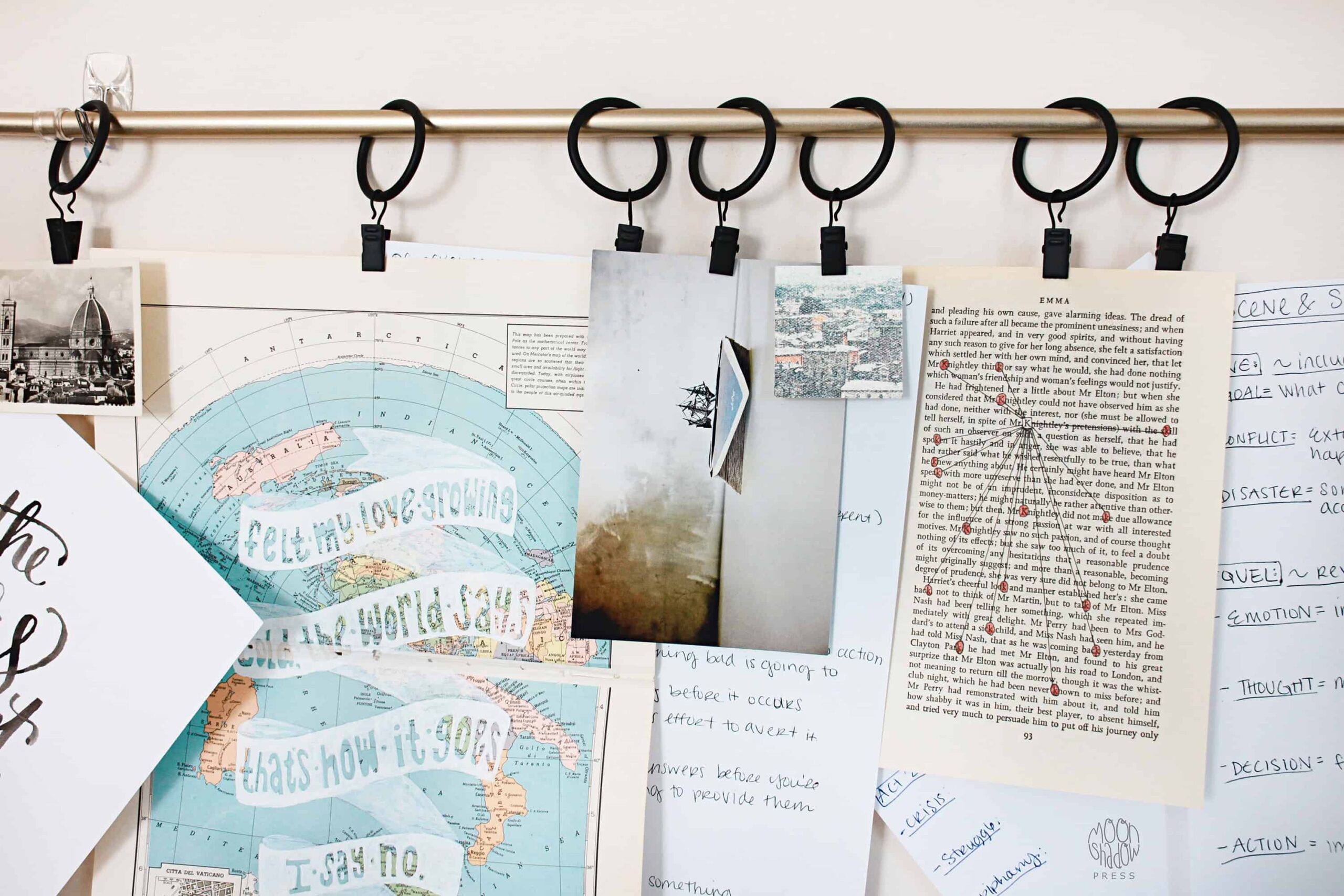 Essentials for Setting Up a Command Center Wall That Organizes Your Whole Home! 2 essentials setting command