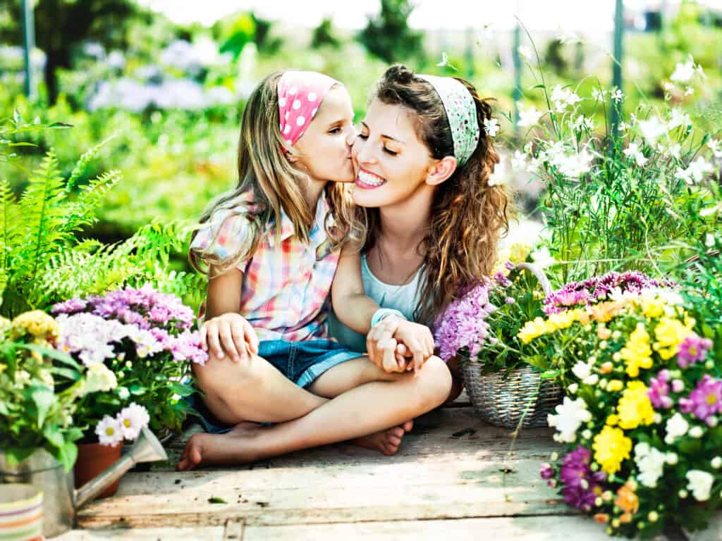 mom 1024x768.jpg