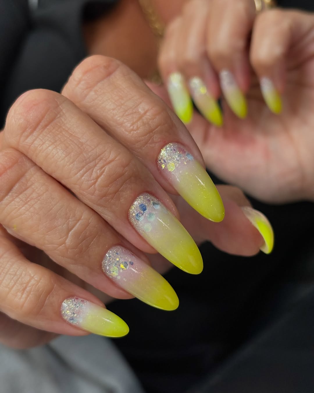 trendy summer nail