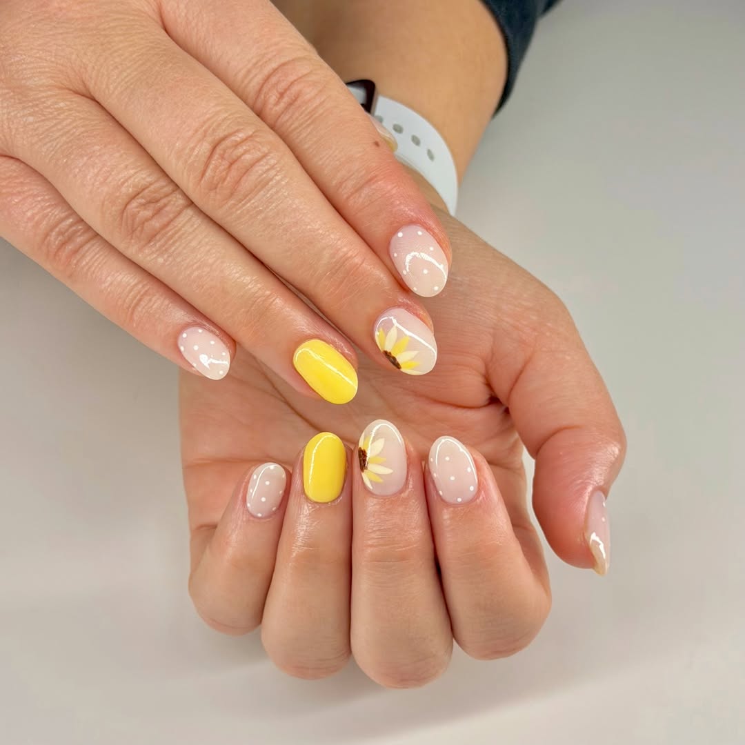 easy summer nail