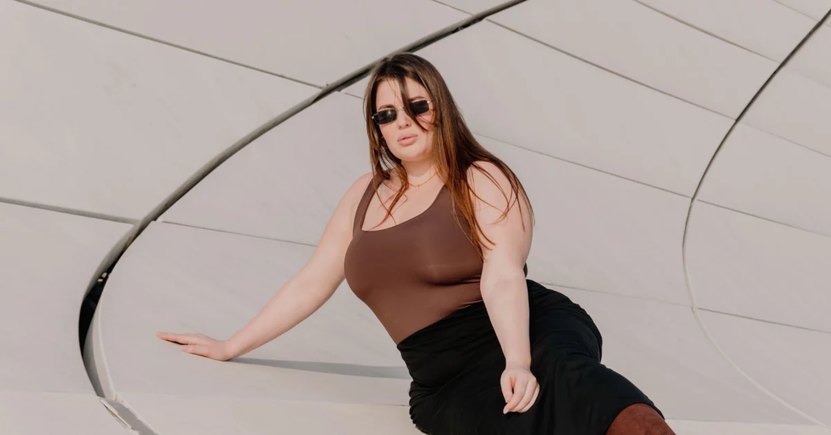 The Black and Brown Outfit Formula (20 Looks You’ll Love) 3 black brown outfit
