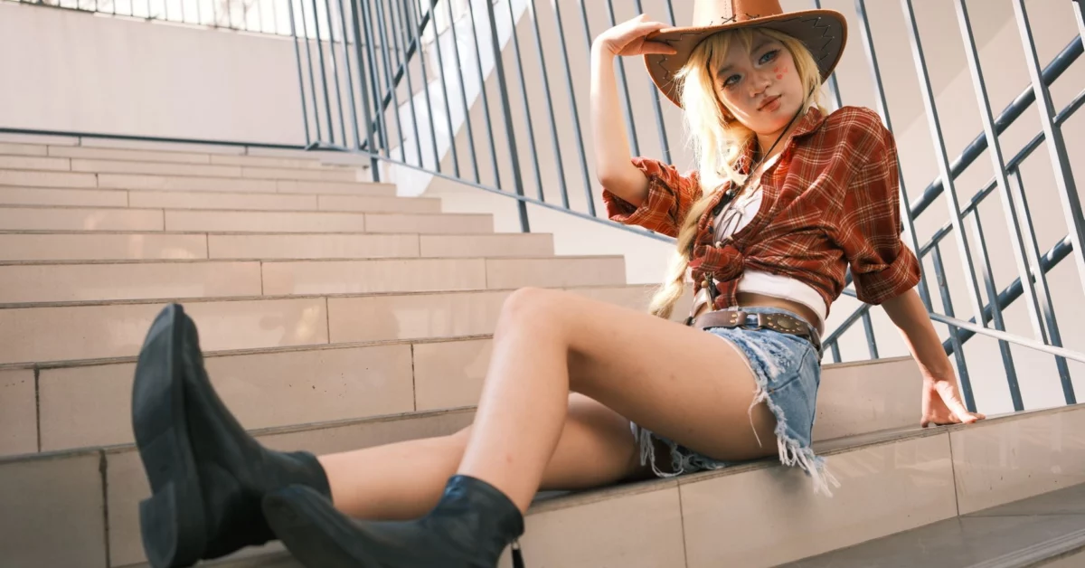 The Short Cowboy Boots Outfit Guide I Wish I Had Years Ago 3 short cowboy boots