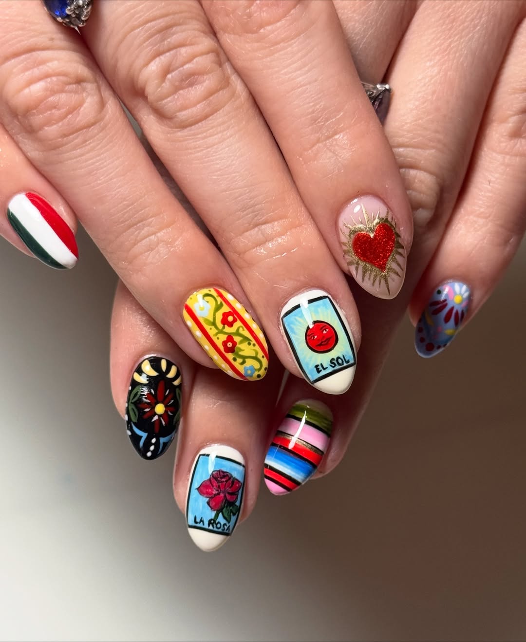 stunning mexican nail